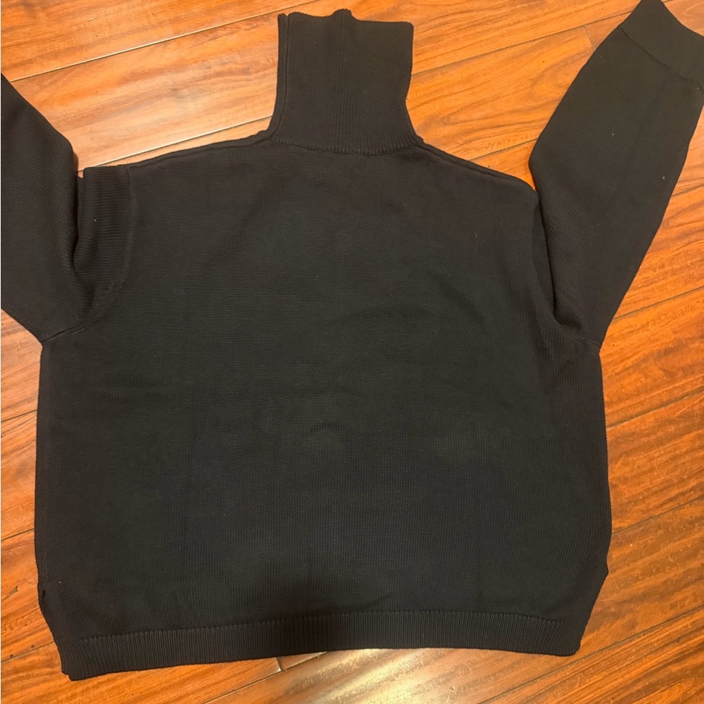 Ali Golden Relaxed Black Turtleneck Sweater - Picture 9 of 12